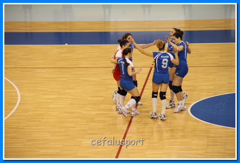 130120 volley 247_tn.jpg